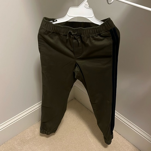 Jamie and Jack side stripe jogger - Picture 9 of 10